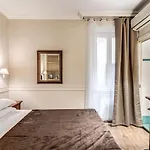 Penzion Aurelius Ponte Sant'angelo - Self Check-in 4*