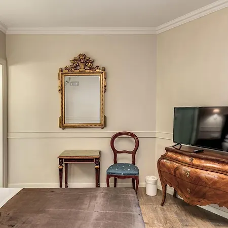 Aurelius Ponte Sant'angelo Penzion 4*