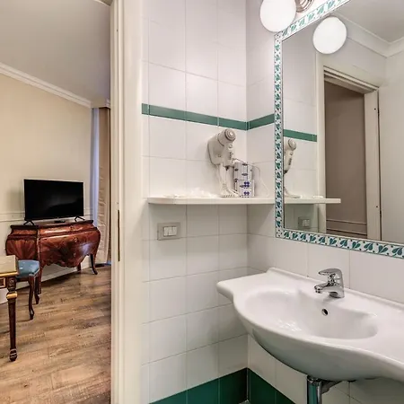 Aurelius Ponte Sant'angelo 4*